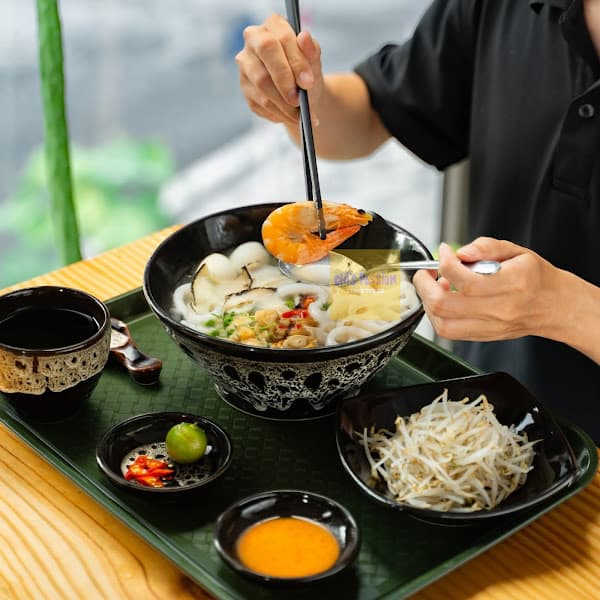 Hình ảnh Chi's Passion - Món Ngon Đường Phố - Đặc Sản Bánh Canh Bờ Kè - 2