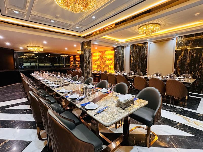 Nhà Hàng Hải Sản Cua Xanh