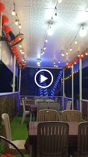 Hình ảnh Quán Ăn Gia Đình Sân Vườn Phố Hẻm Quán - 3