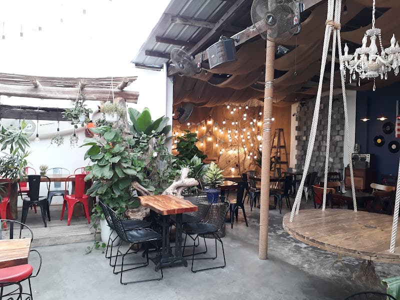 Tous Les Temps Tea & Coffee