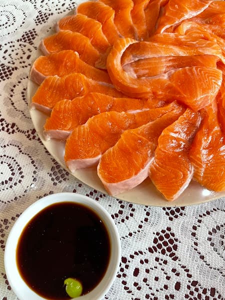 Hình ảnh Nhà Hàng Cá Hồi Cá Tầm Mã Lệ - 2