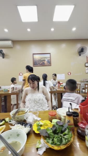 Hình ảnh Lẩu Bò Cồ Luận - 4