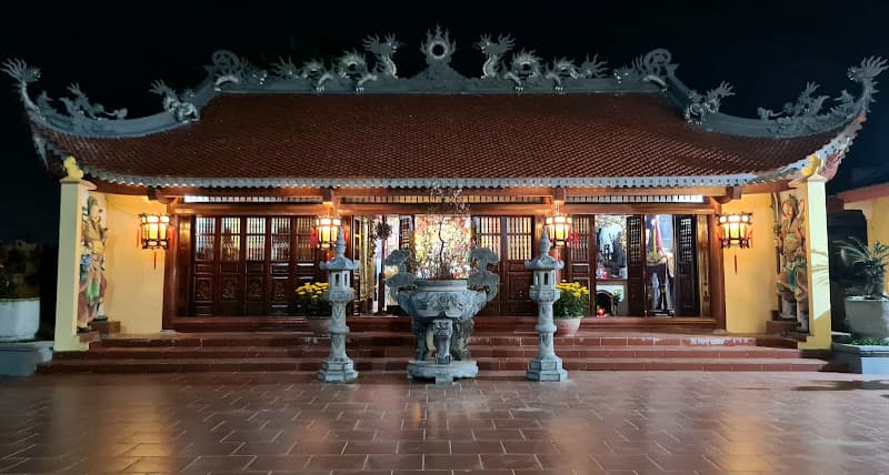 di tích lịch sử Đền Cả