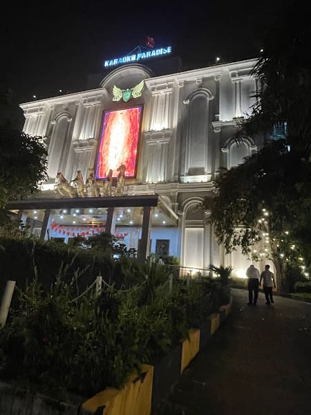 Hình ảnh Karaoke Nàng Tiên cá - 6