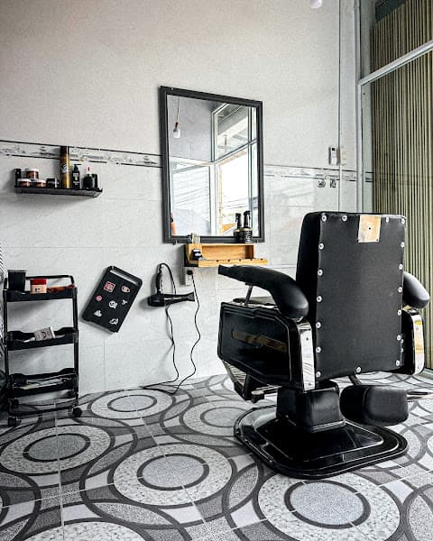Hình ảnh 💈QUYẾN XÌ BARBERSHOP💈 - 4