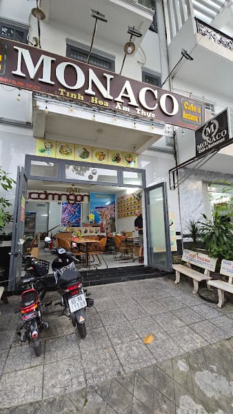 MONACO coffee & restaurant