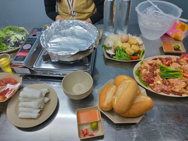 Hình ảnh Lẩu nướng Lan Chi - 3