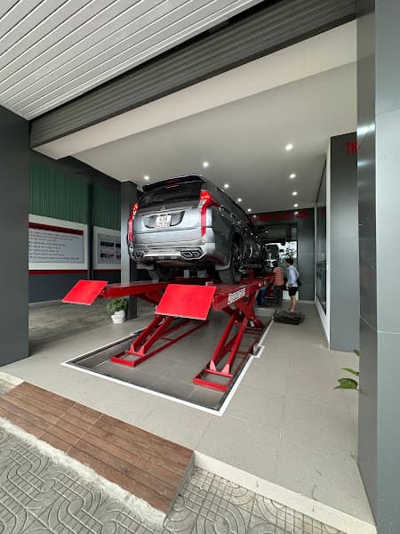 Hình ảnh Trung Tâm Lốp Ô tô và Dịch Vụ Lốp Ô Tô Thành Phúc Quãng Ngãi - 5