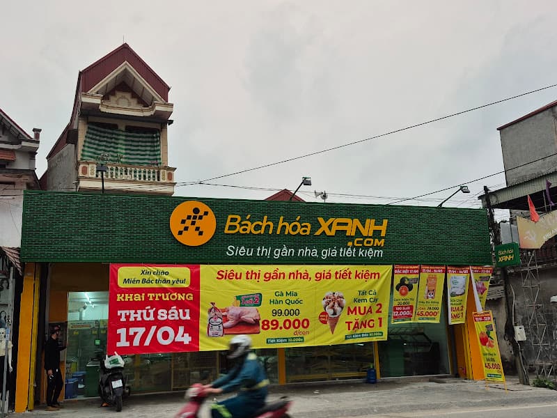 BÁCH HÓA XANH TỨ KỲ