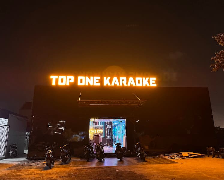 Top One Karaoke