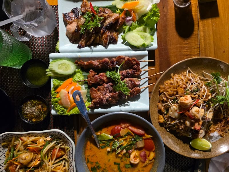 Hình ảnh HongThong Restaurant - 2