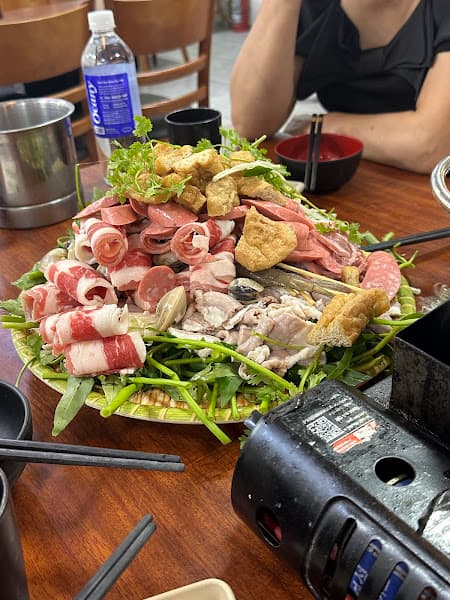 Hình ảnh Sân bia lẩu nướng Jenny Lê - 4