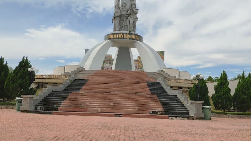 Hình ảnh Tượng Đài Chiến Thắng Mậu Thân - 4