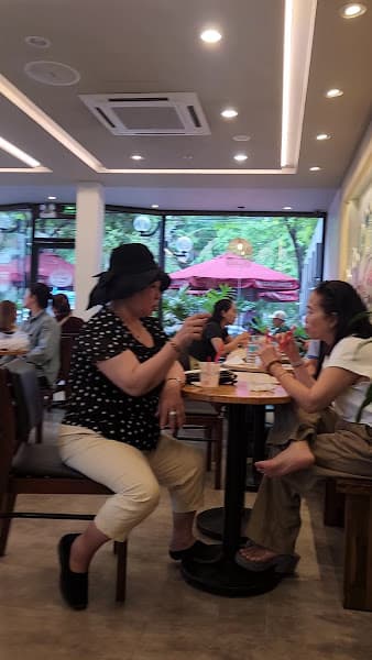 Hình ảnh Highlands Coffee - 3