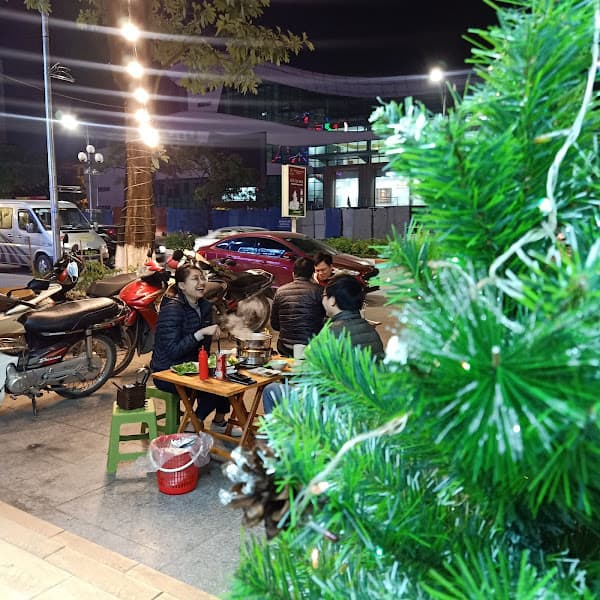 Hình ảnh Lẩu Nướng Ụt Ụt - 2