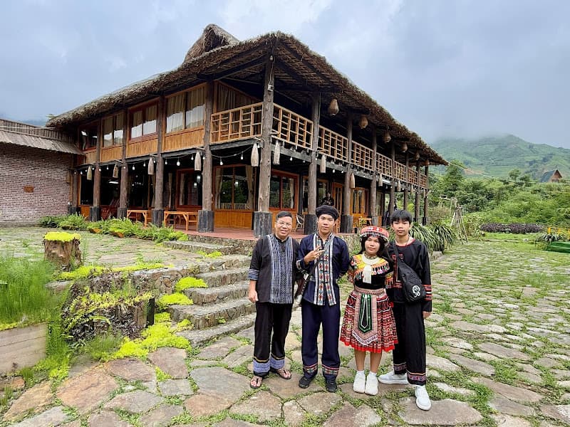 Hình ảnh Ngũ Chỉ Sơn Trekking Sapa - 3