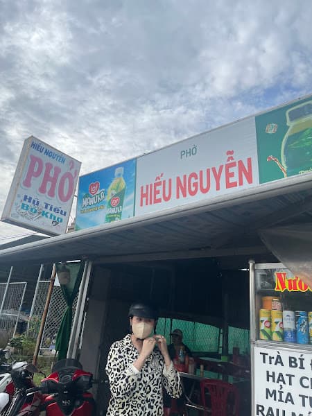 Ảnh bìa Phở, Bún bò Huế - Hiếu Nguyễn