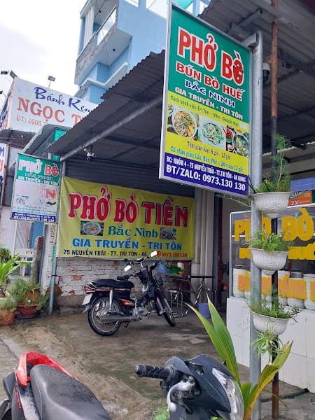PHỞ BÒ ( Tiền ) ( Tri Tôn ) Lạc Qưới