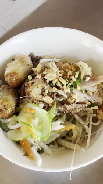 Hình ảnh Cơm tấm bánh tằm Trân - 4