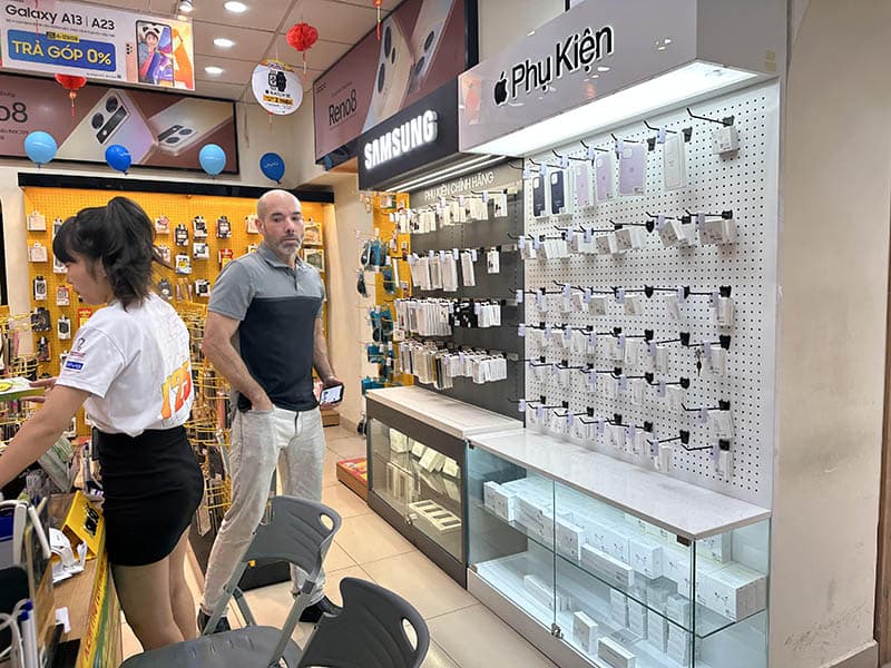 Hình ảnh Thế Giới Di Động - 4