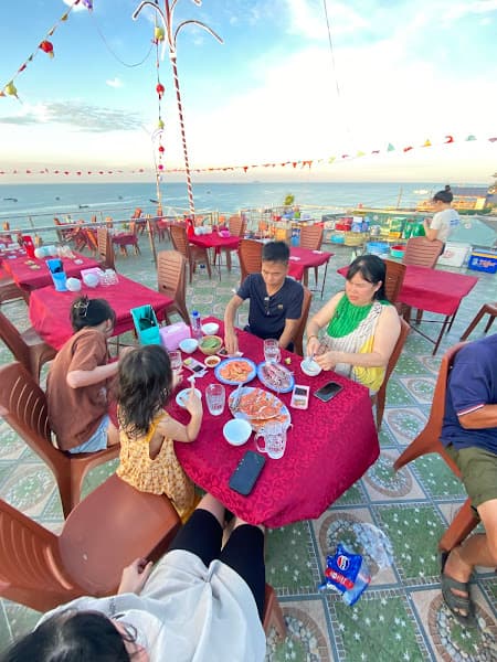 Hình ảnh NHÀ HÀNG HẢI SẢN PHỒN VINH - 4