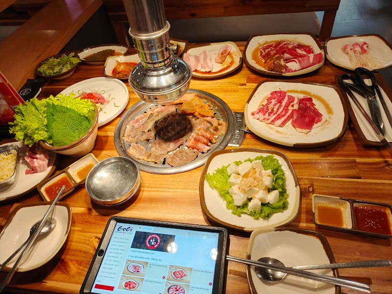 Hình ảnh GoGi House - 2