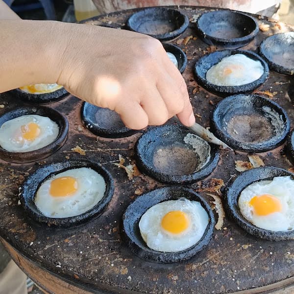 Hình ảnh Bánh căn Quán Cũ 1984 - 2