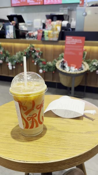 Hình ảnh Starbucks The Garden - 3