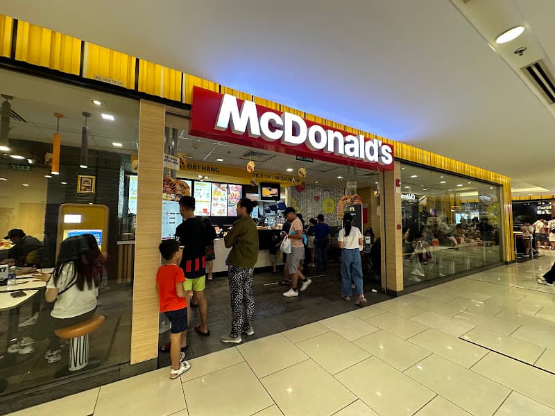 McDonald’s Saigon Center