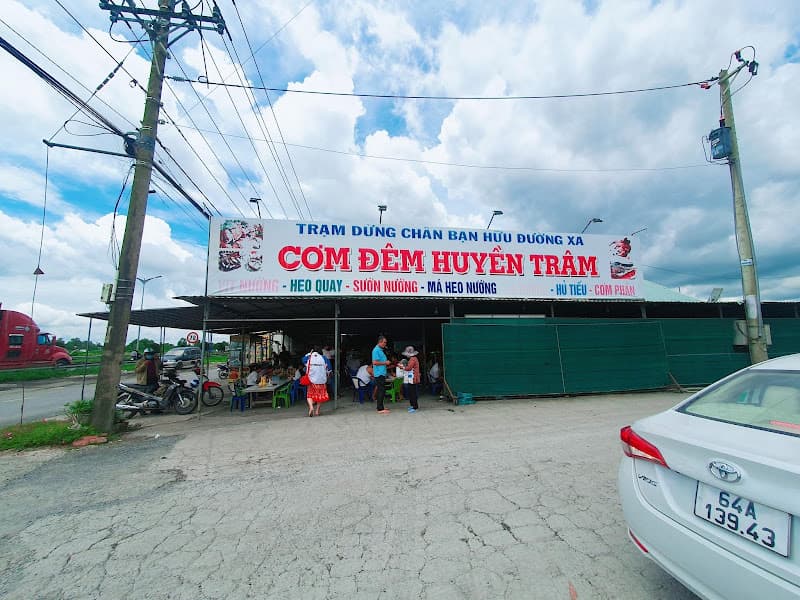 Ảnh bìa Cơm Đêm Huyền Trâm 2