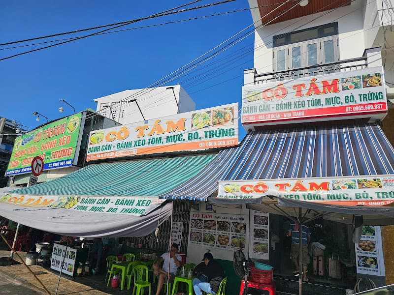 Bánh Căn - Bánh Xèo Cô Tám