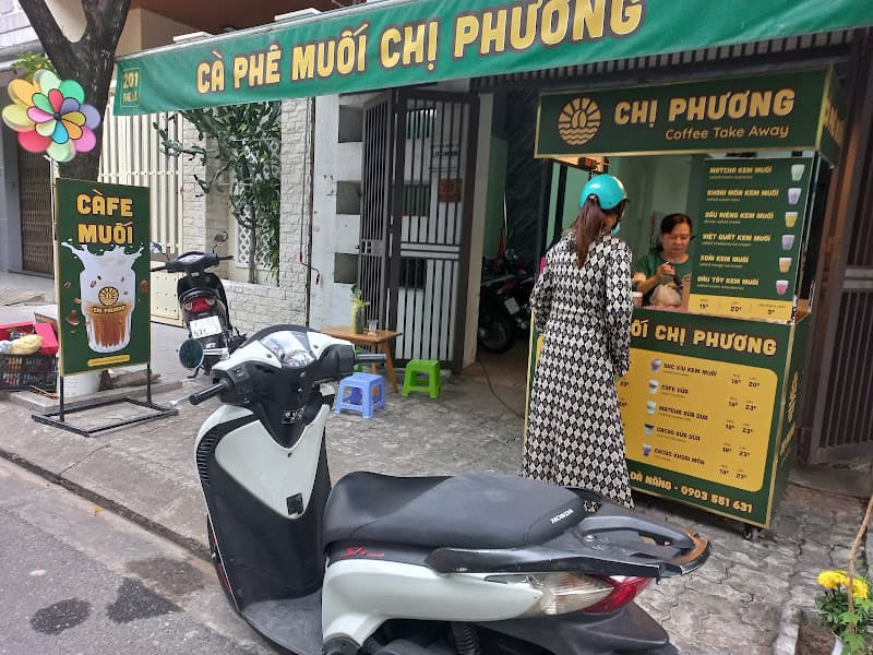 Cà phê muối Chị Phương
