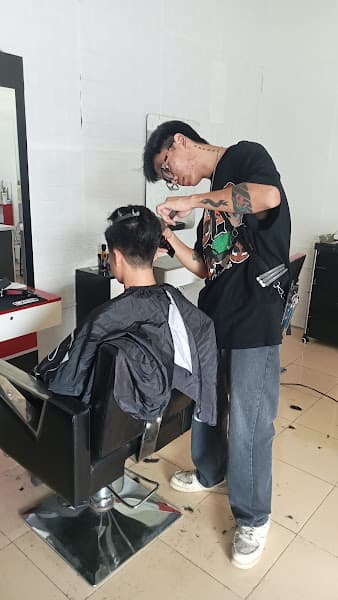 Hình ảnh Tiệm cắt tóc Hair Salon Tuấn Vũ - 2