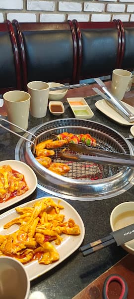 YOLO FAMILY - Vua Lẩu Nướng