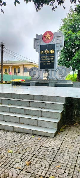 Di tích lịch sử Trại giam tù binh Pleiku