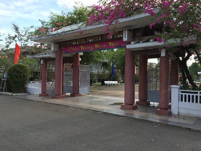 Hình ảnh Lăng Cụ Nguyễn Sinh Sắc - 2