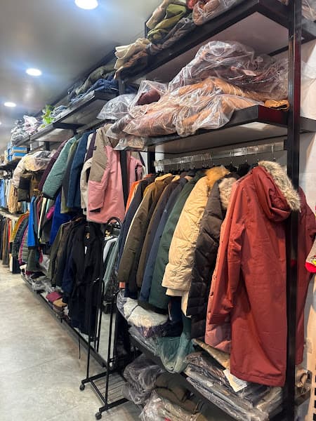 Hình ảnh Store 86- Authentic Factory Outlet - 3