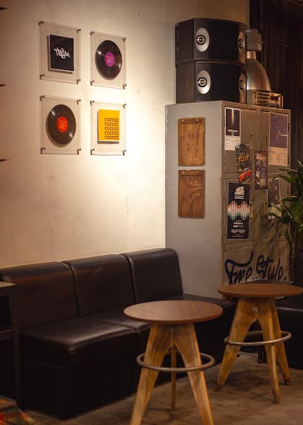 Hình ảnh Triệu Cafe - 4