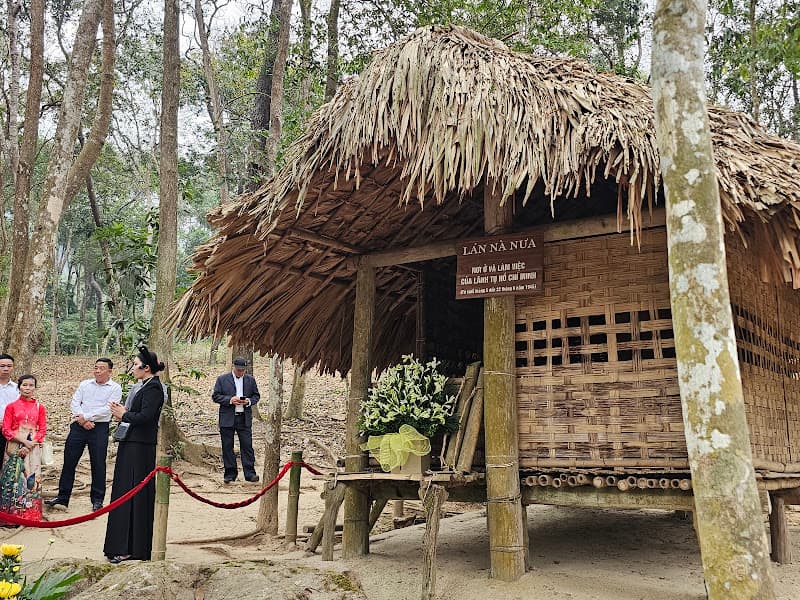 Hình ảnh Di tích lịch sử Lán Nà Lừa - 2