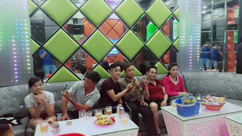 Hình ảnh Karaoke Âu Việt - 2