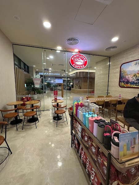 Ảnh bìa Highlands Coffee LPBank