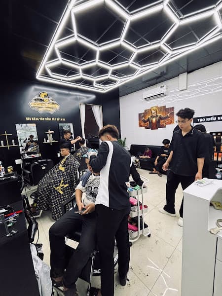 Hình ảnh BON Barberhouse - Cắt tóc nam Huế - 114 Trần Phú - 4