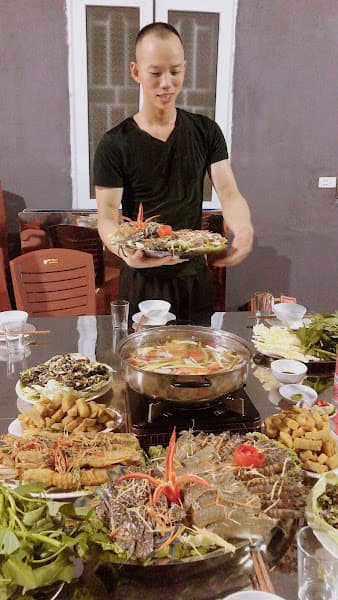 Hình ảnh QUÁN HẢI SẢN TƯƠI SỐNG: TUẤN TUYÊN QUÁN toàn bộ phòng ăn có điều hòa miễn phí - 5