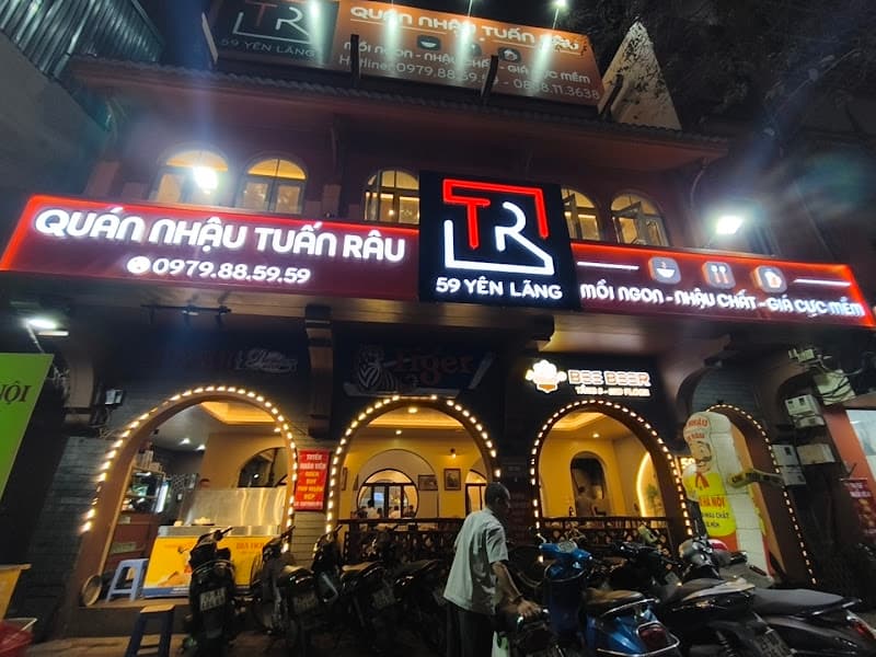 Quán nhậu Tuấn Râu