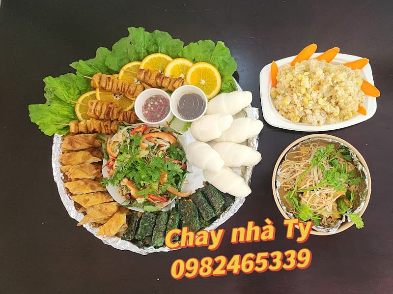 Hình ảnh Chay Nhà Ty - 5