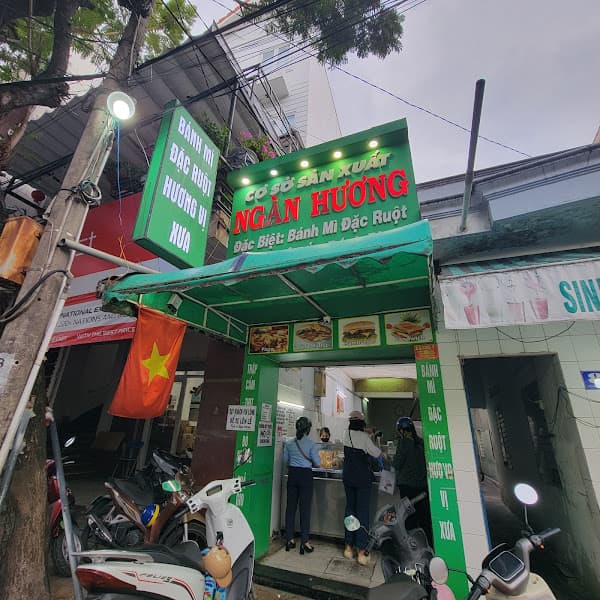 Ảnh bìa Bánh mì Ngàn Hương