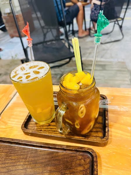 Hình ảnh Industry Cafe - 2