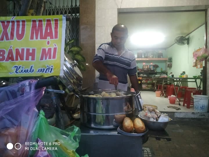 Hình ảnh A Đạt bánh mì xíu mại - 2