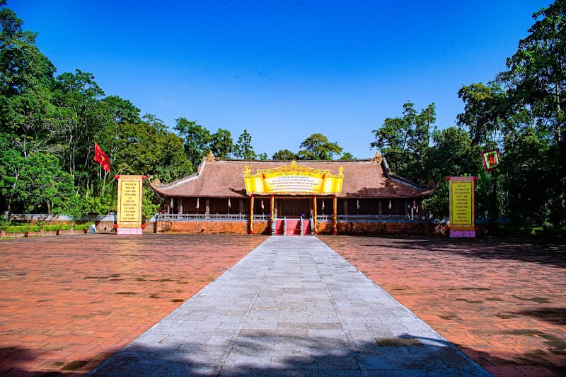 Khu Di tích Lịch sử Lam kinh