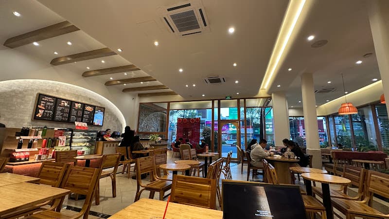 Hình ảnh Highlands Coffee 107 Tran Phu BMT - 4